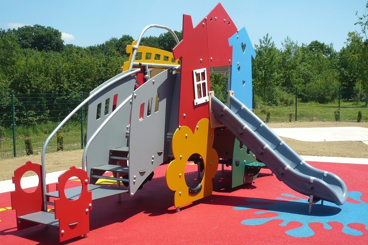 KOMPAN Commercial Play Systems 22