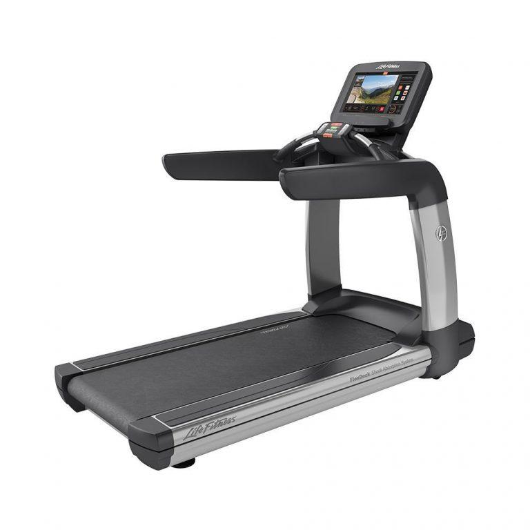 Life Fitness Platnium Club Series Treadmill